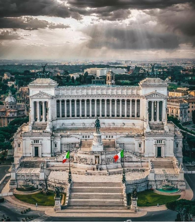 Le Rondini Apartment, 5 Persone, 2 Balconi, Policlinico Tor Vergata E Casilino Rome Bagian luar foto